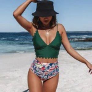 Women’s swim suit from Beachsissi